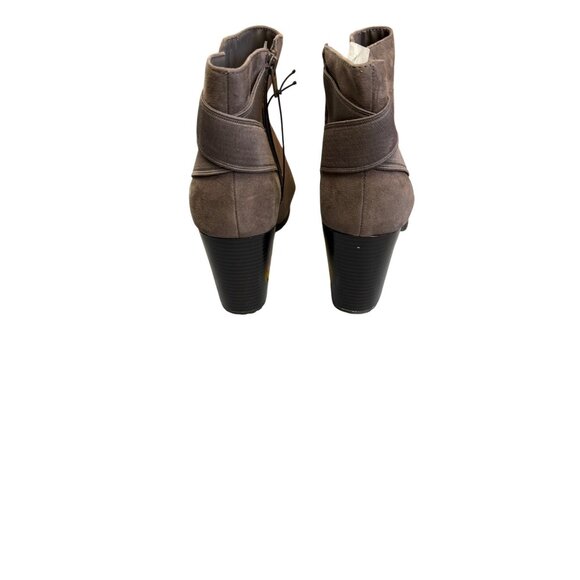 Brown Faux Suede Ankle Boots With Chunky Heel & Side Zipper - Picture 5 of 6